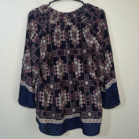 11.1 Tylho Anthropologie Patterned Blouse Medium NWT - Picture 4 of 4